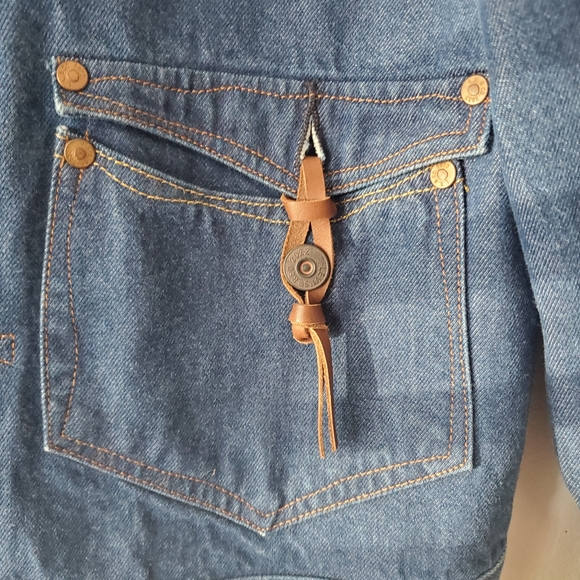 SOLD - NWOT! Levi's RED RARE Denin Jean Jacket - Picture 4 of 11